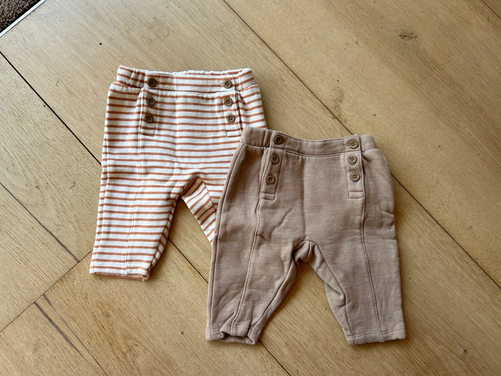 2 broekjes La Redoute perfecte staat